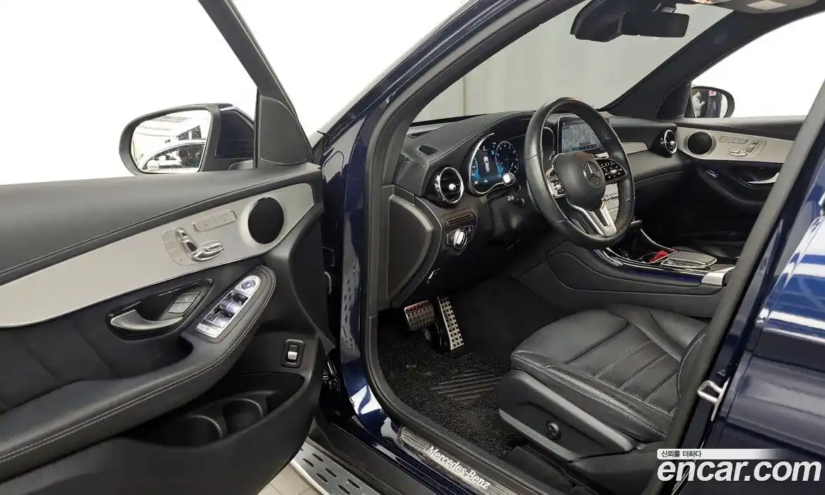 Mercedes-Benz GLC-Class 2021 2.0 Автомат в Москве № 893334, фото 10