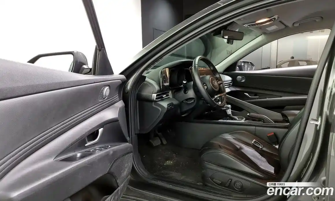 Hyundai Avante 2023 1.6 гидро в Москве № 111761, фото 10