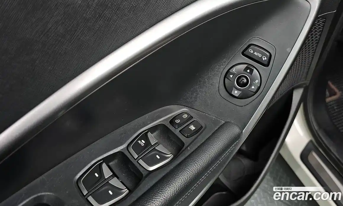 Hyundai Santa Fe 2013 2.0 гидро в Москве № 112662, фото 13