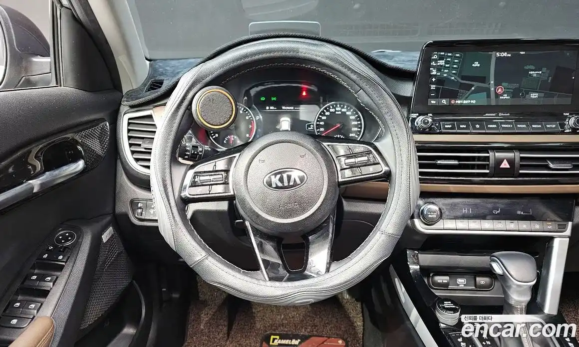 Kia Seltos 2020 1.6 гидро в Москве № 115459, фото 13