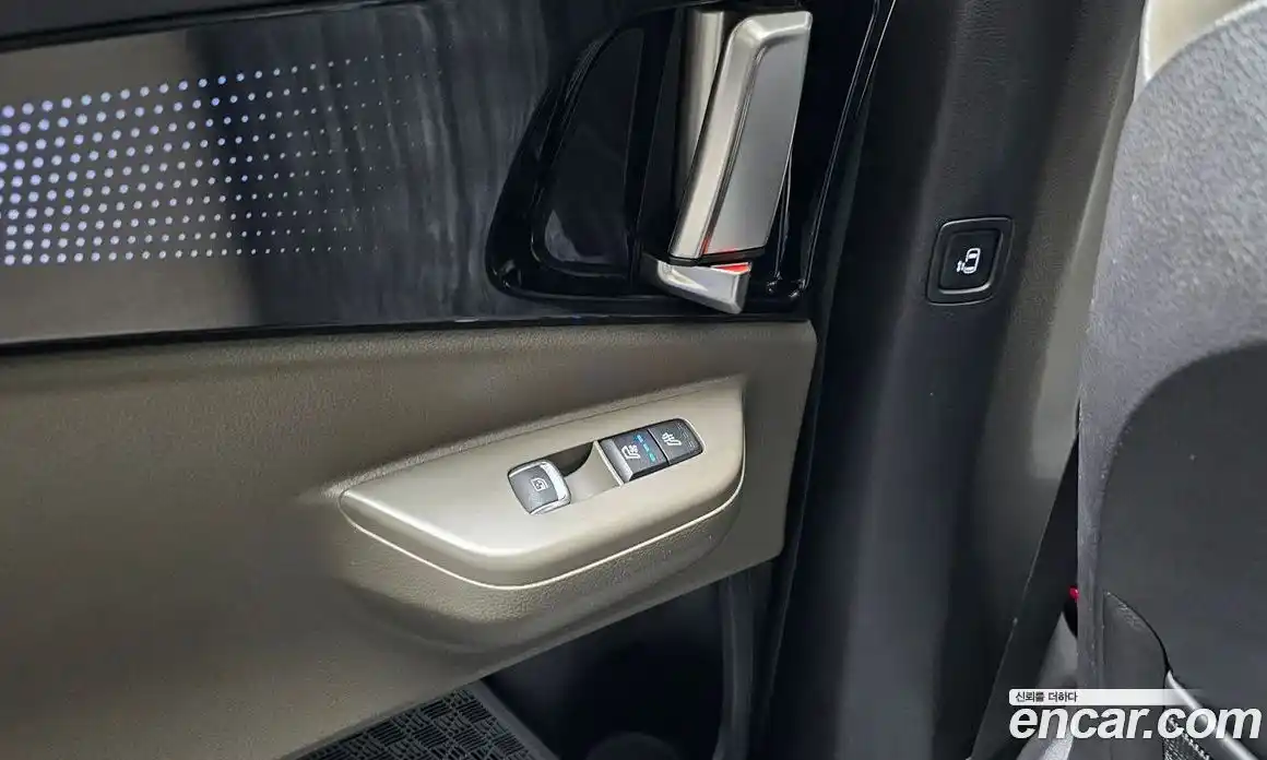 Kia Canival 2023 2.2 Автомат в Москве № 122712, фото 18