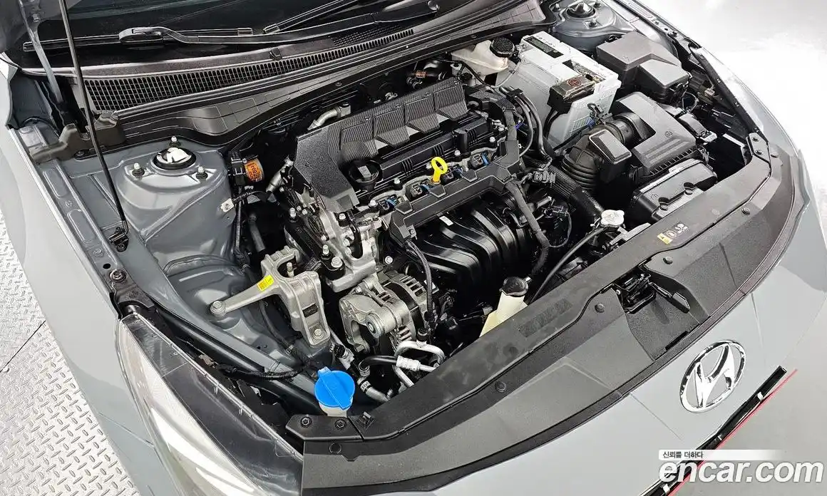 Hyundai Avante 2020 1.6 гидро в Москве № 125123, фото 6