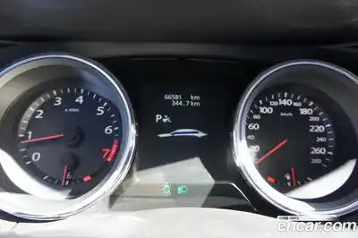 Renault SM7 2016 2.0 Автомат в Москве № 152453, миниатюра 10