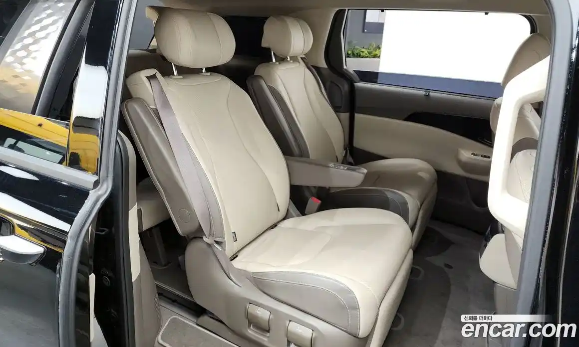 Kia Canival 2024 1.6 гидро в Москве № 17480, фото 12