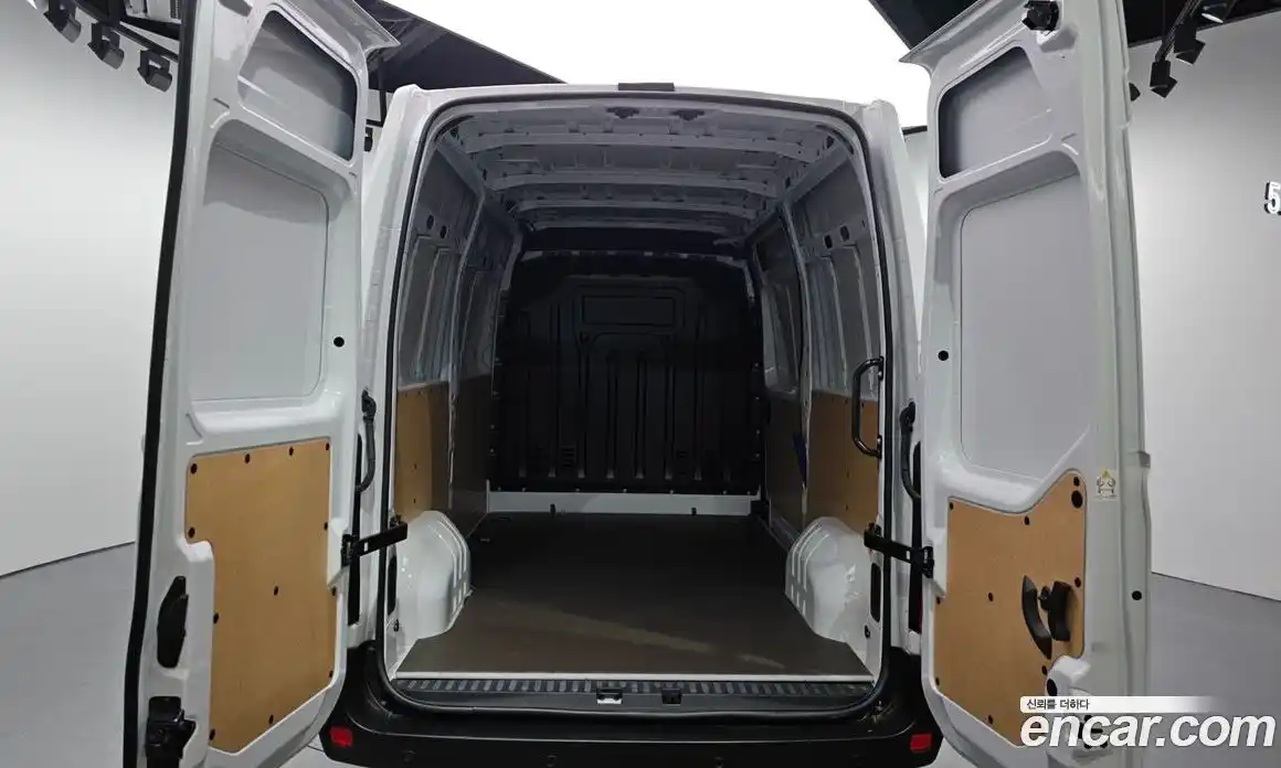 Renault Master 2024 2.3 механика в Москве № 176228, фото 20