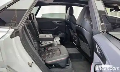 Audi RSQ8 2021 4.0 Автомат в Москве № 196256, миниатюра 12