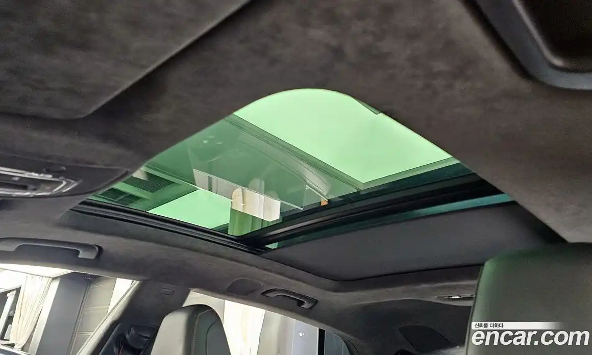 Audi RSQ8 2021 4.0 Автомат в Москве № 196256, фото 19