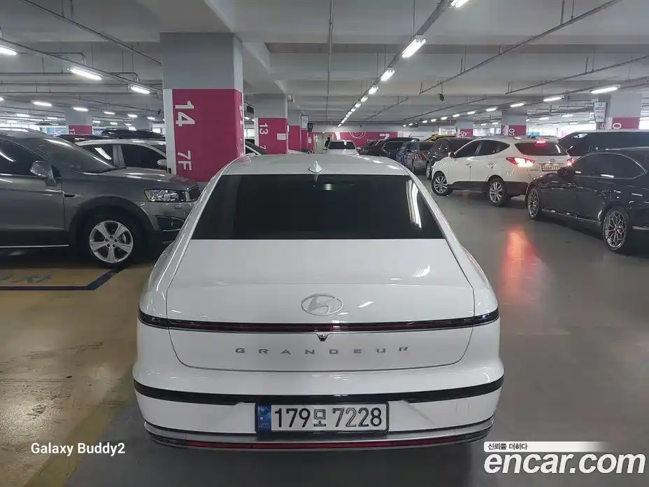 Hyundai Grandeur 2024 2.5 Автомат в Москве № 853683, фото 2