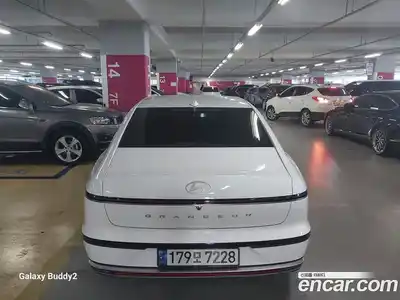 Hyundai Grandeur 2024 2.5 Автомат в Москве № 853683, миниатюра 2