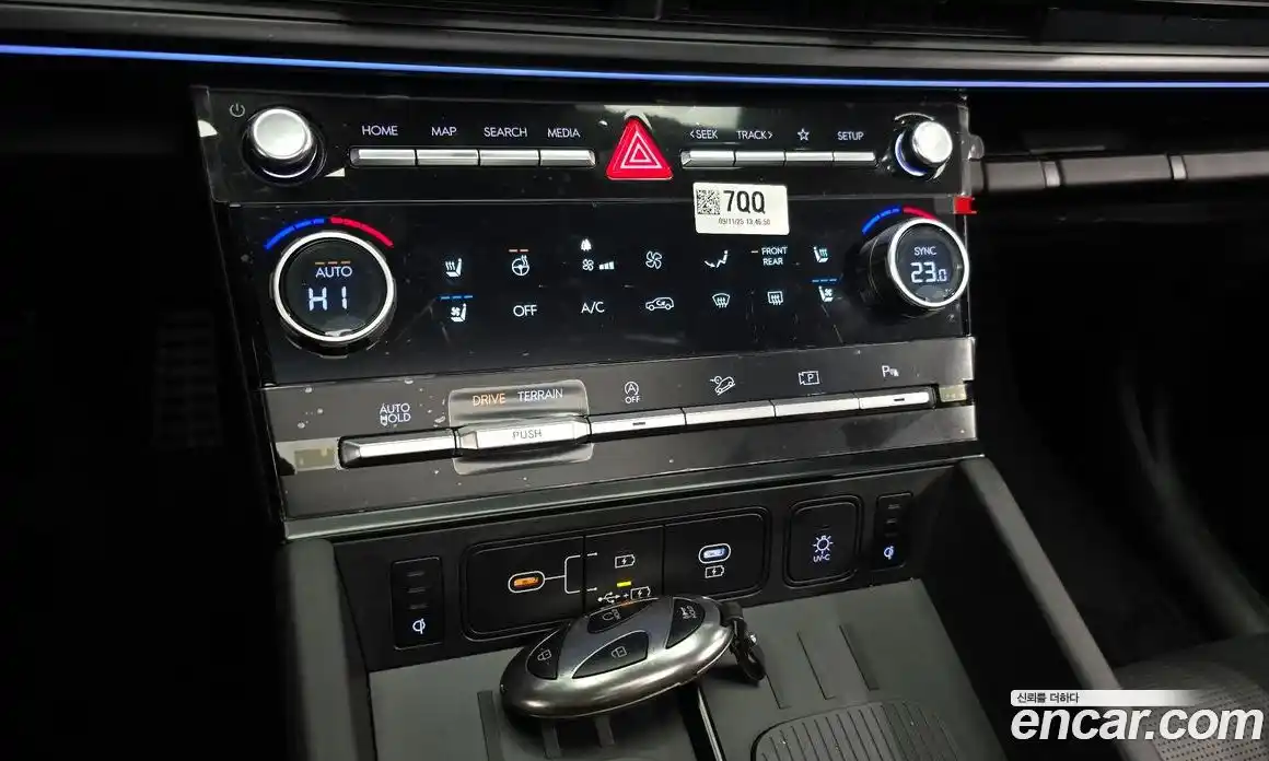 Hyundai Santa Fe 2025 2.5 гидро в Москве № 854000, фото 16