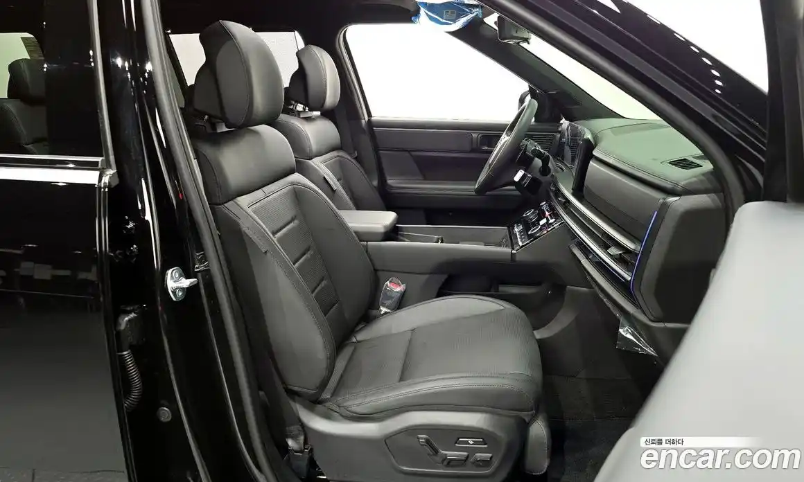 Hyundai Santa Fe 2025 2.5 гидро в Москве № 854000, фото 10