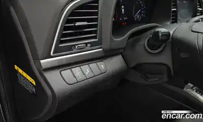 Hyundai Avante 2018 1.6 гидро в Москве № 854411, миниатюра 11