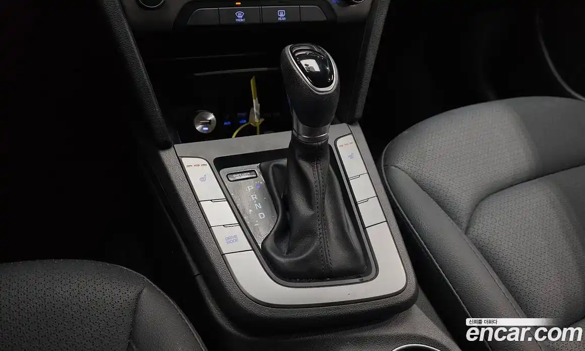 Hyundai Avante 2018 1.6 гидро в Москве № 854411, фото 18