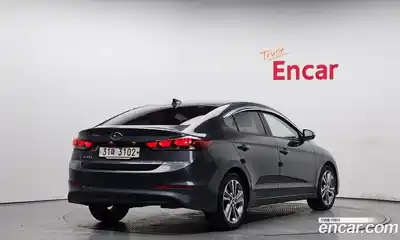 Hyundai Avante 2018 1.6 гидро в Москве № 854411, миниатюра 3