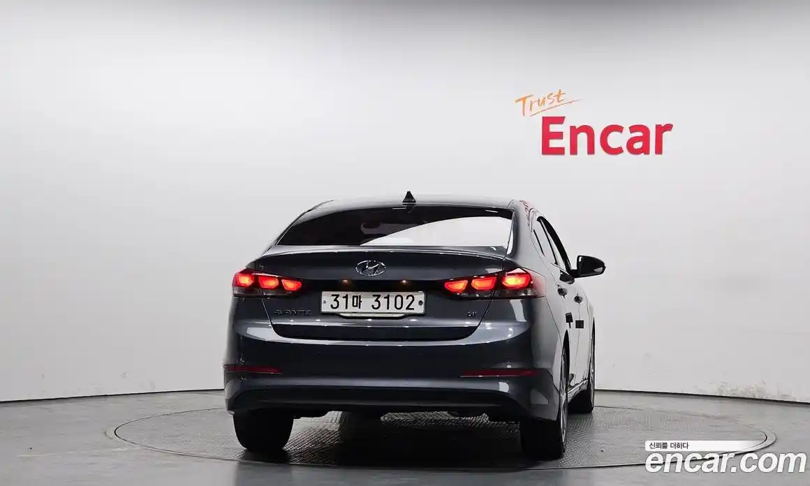 Hyundai Avante 2018 1.6 гидро в Москве № 854411, фото 4