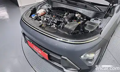 Hyundai Kona 2023 1.6 Автомат в Москве № 854460, миниатюра 6