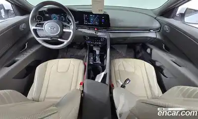 Hyundai Avante 2022 1.6 Автомат в Москве № 854670, миниатюра 6