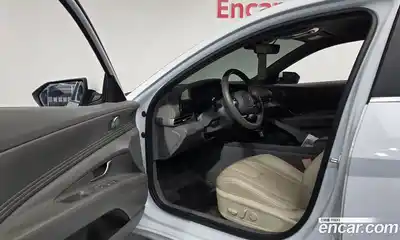 Hyundai Avante 2022 1.6 Автомат в Москве № 854670, миниатюра 9