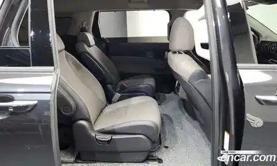 Kia Canival 2025 3.5 Автомат в Москве № 854938, миниатюра 12