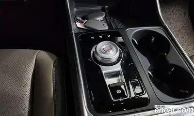 Kia Canival 2025 3.5 Автомат в Москве № 854938, миниатюра 9