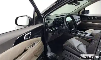 Kia Canival 2025 3.5 Автомат в Москве № 854938, миниатюра 10