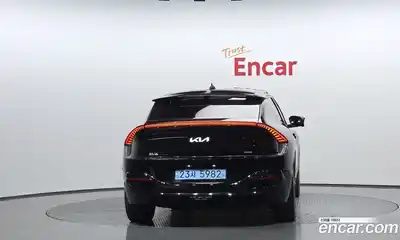 Kia EV6 2023 0.1 Автомат в Москве № 855379, миниатюра 4