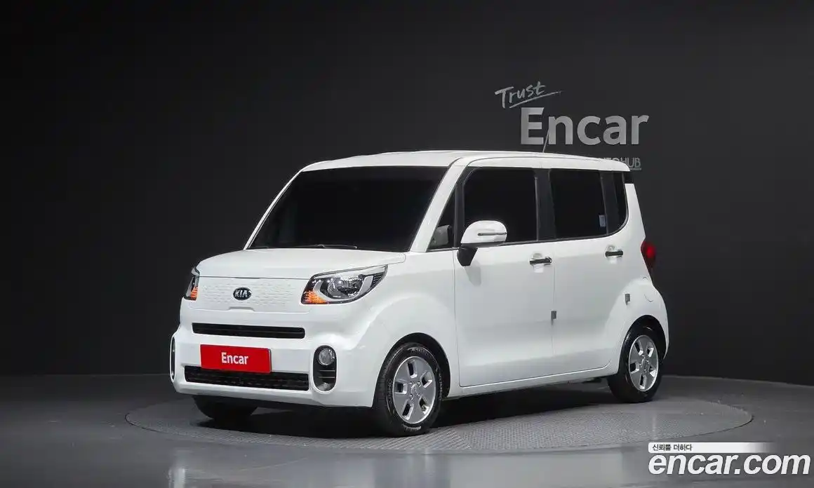 Kia Ray 2019 1.0 Автомат в Москве № 855593, фото 1