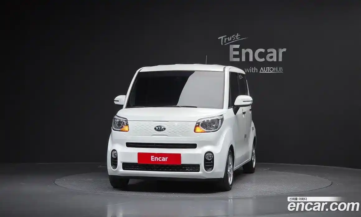 Kia Ray 2019 1.0 Автомат в Москве № 855593, фото 3