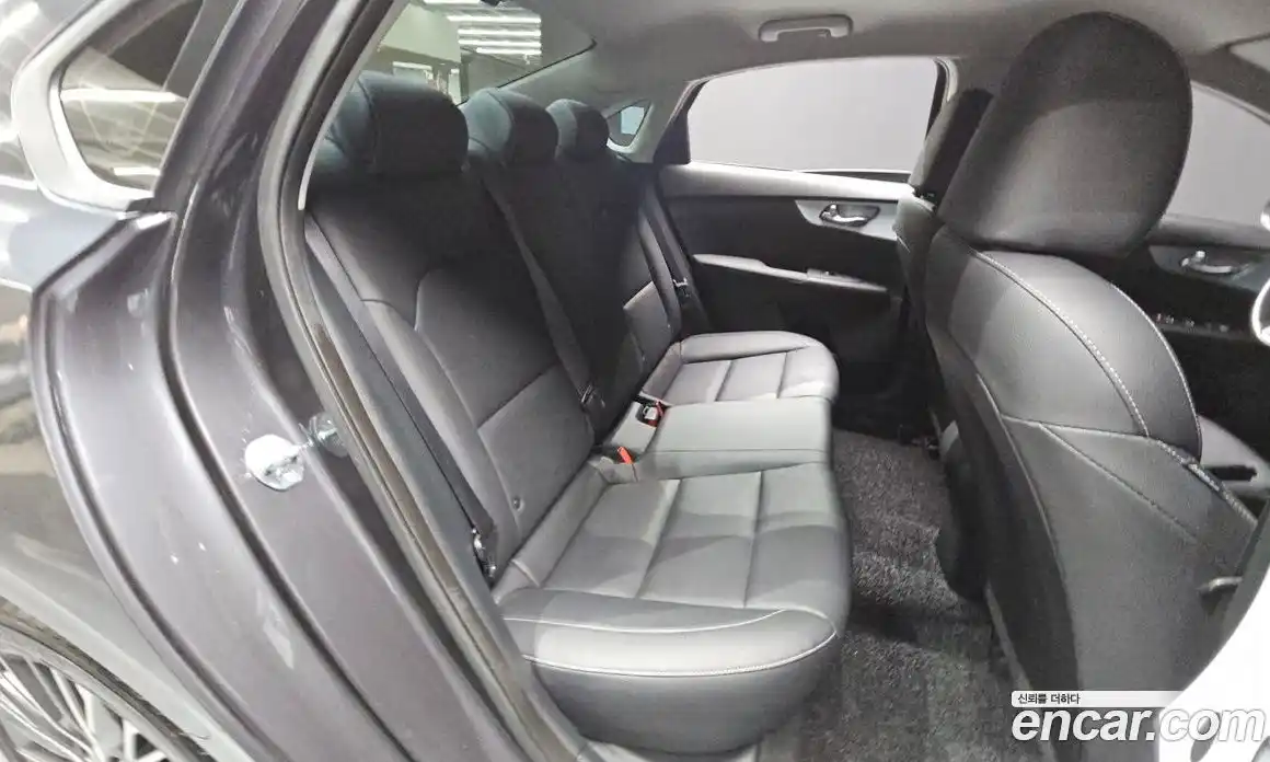 Kia K3 2021 1.6 Автомат в Москве № 855612, фото 12