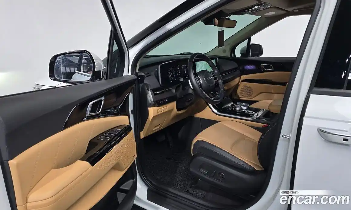 Kia Canival 2023 2.2 Автомат в Москве № 855648, фото 10