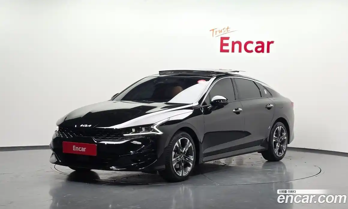 Kia K5 2022 2.0 Автомат в Москве № 855706, фото 1