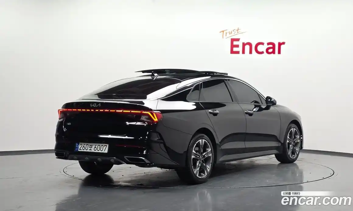 Kia K5 2022 2.0 Автомат в Москве № 855706, фото 2