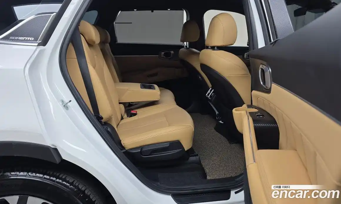 Kia Sorento 2022 1.6 Автомат в Москве № 855870, фото 12