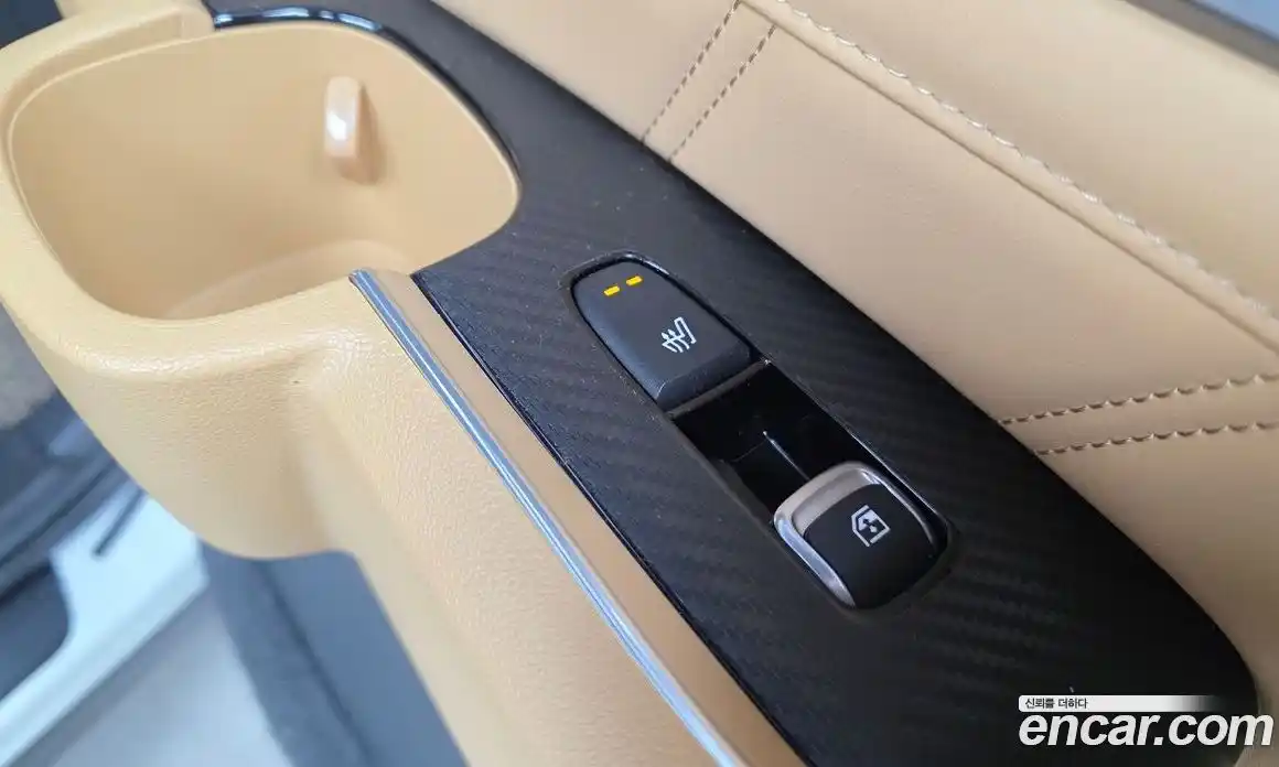 Kia Sorento 2022 1.6 Автомат в Москве № 855870, фото 19