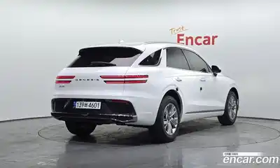 Genesis GV70 2025 2.5 Автомат в Москве № 855910, миниатюра 2