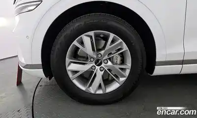 Genesis GV70 2025 2.5 Автомат в Москве № 855910, миниатюра 5