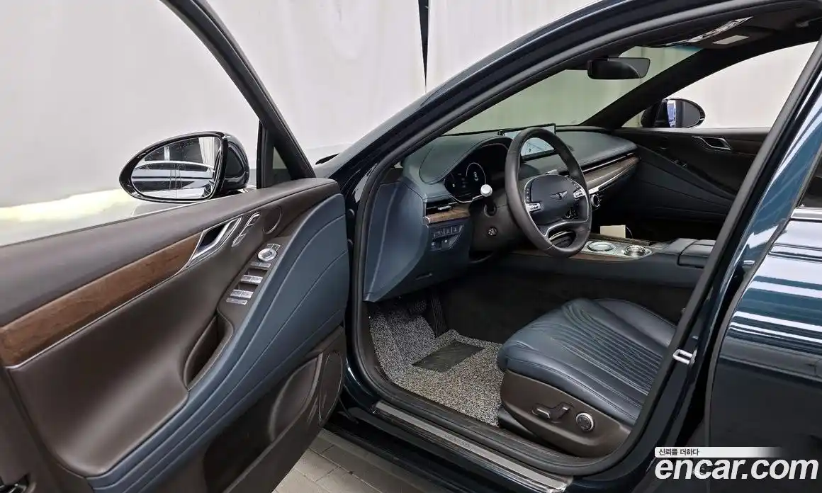 Genesis G80 2022 2.5 Автомат в Москве № 855924, фото 10