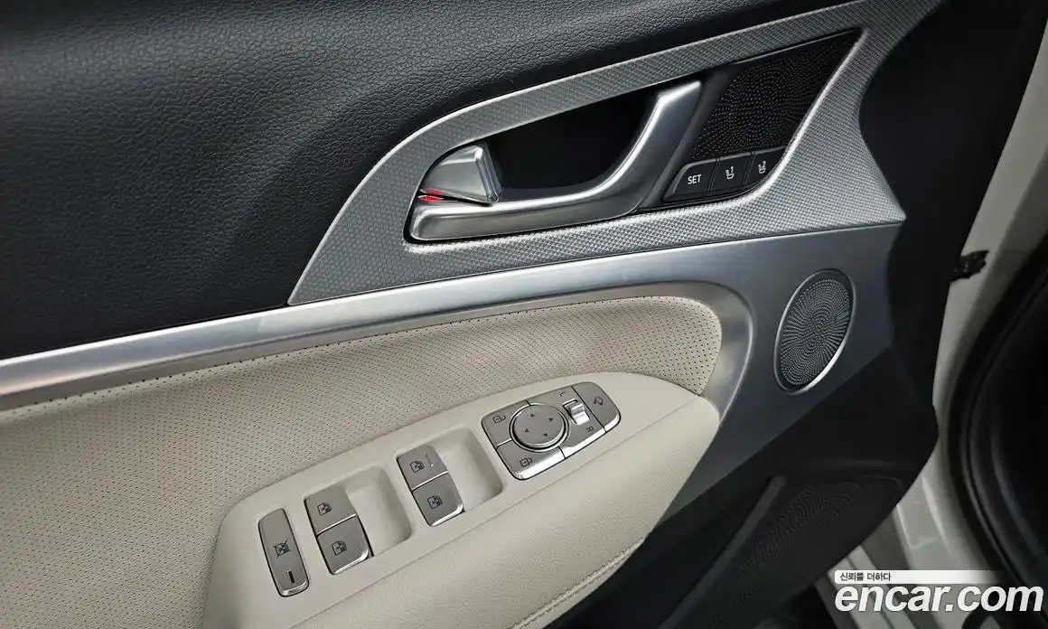 Genesis G70 2023 2.5 Автомат в Москве № 855932, фото 17