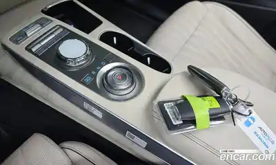 Genesis GV70 2021 2.5 Автомат в Москве № 855991, миниатюра 9