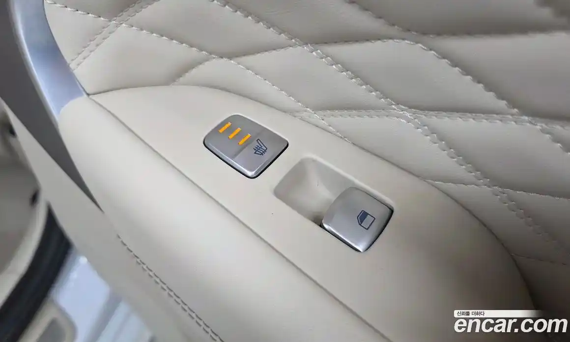 Genesis G70 2018 3.3 Автомат в Москве № 856071, фото 18