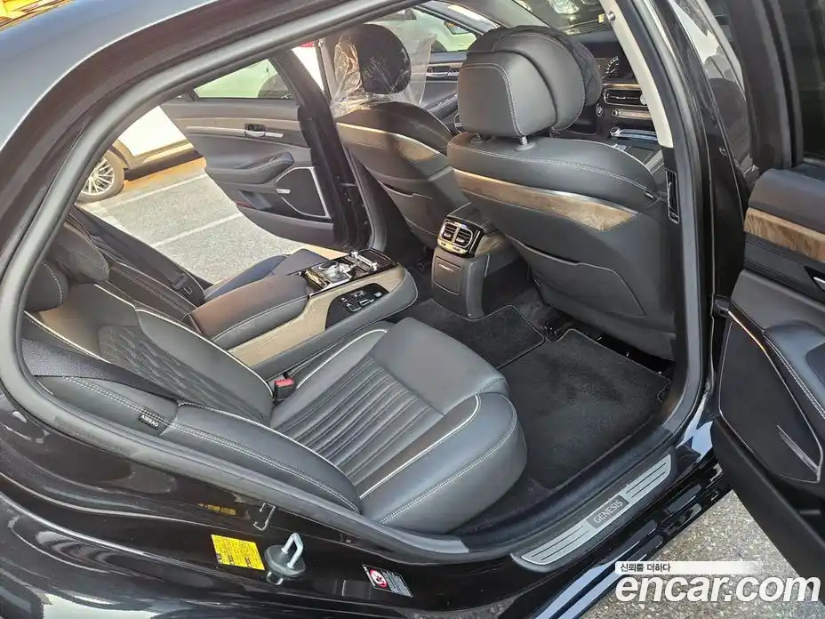 Genesis G90 2019 3.3 Автомат в Москве № 856114, фото 11