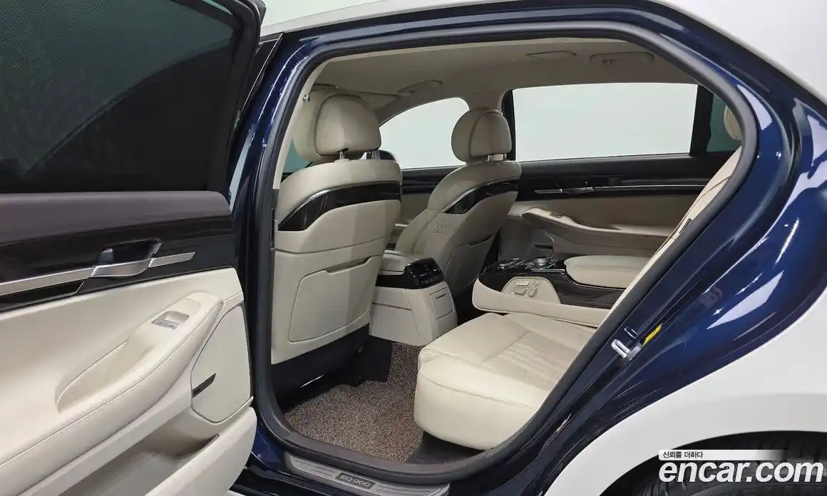 Genesis EQ900 2018 3.8 Автомат в Москве № 856253, фото 17