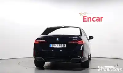 BMW 5-Series 2025 2.0 Автомат в Москве № 856343, миниатюра 4