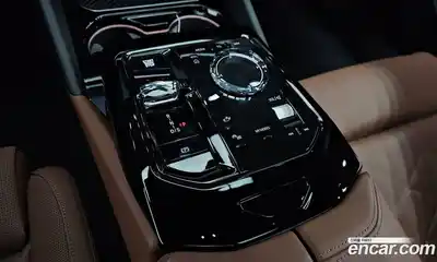 BMW 5-Series 2025 2.0 Автомат в Москве № 856343, миниатюра 9