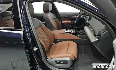 BMW 5-Series 2025 2.0 Автомат в Москве № 856343, миниатюра 10