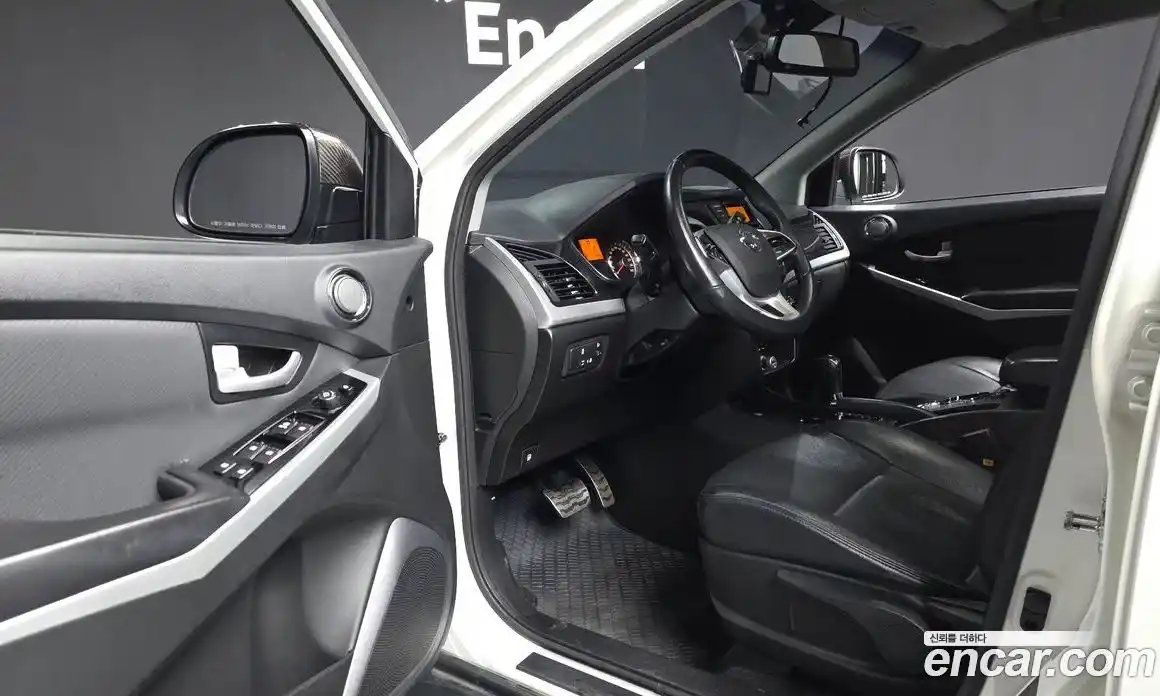 SsangYong Korando 2019 2.2 Автомат в Москве № 856587, фото 10