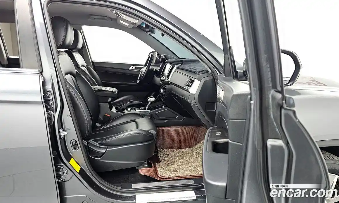 SsangYong Rexton 2019 2.2 Автомат в Москве № 856745, фото 11