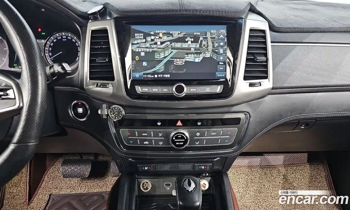 SsangYong Rexton 2019 2.2 Автомат в Москве № 856745, фото 15