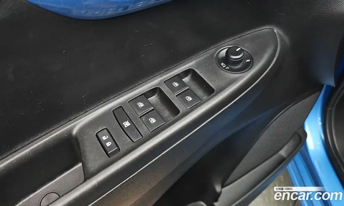 Chevrolet Spark 2016 1.0 Автомат в Москве № 857385, фото 17