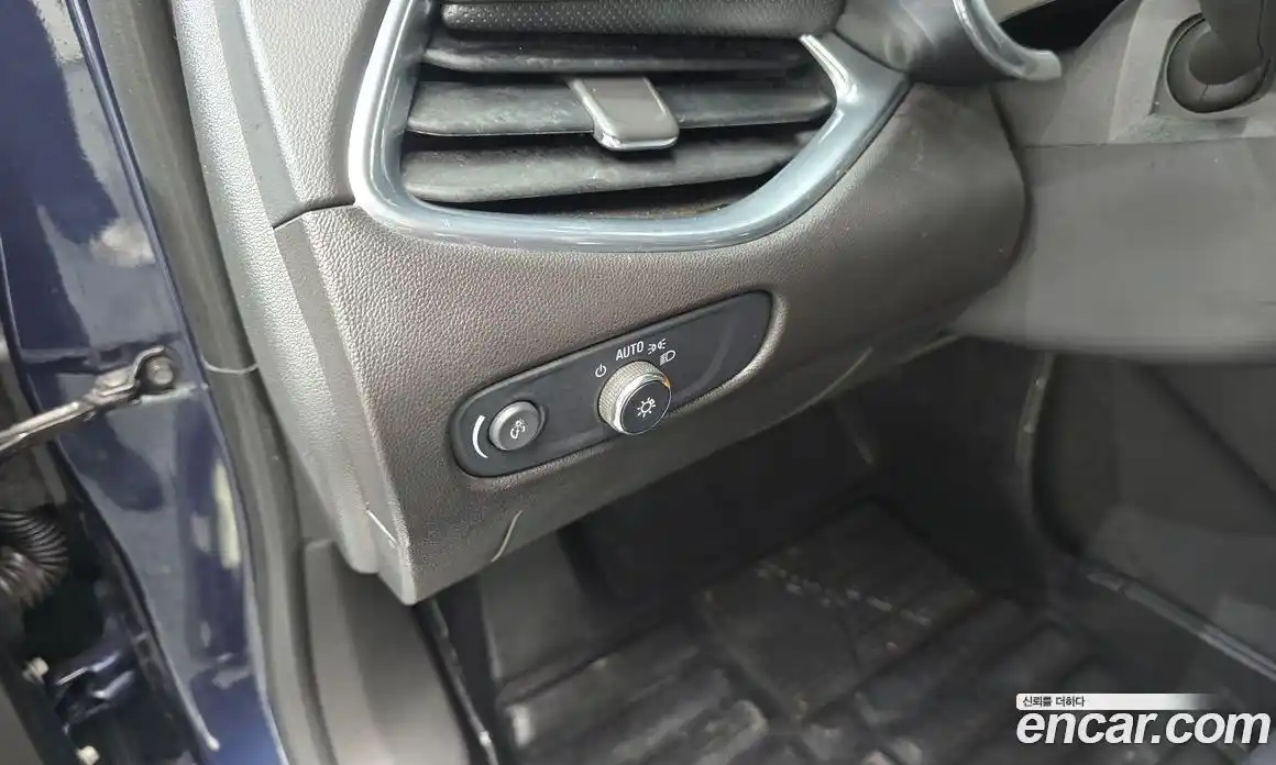 Chevrolet Malibu 2018 2.0 Автомат в Москве № 857505, фото 15